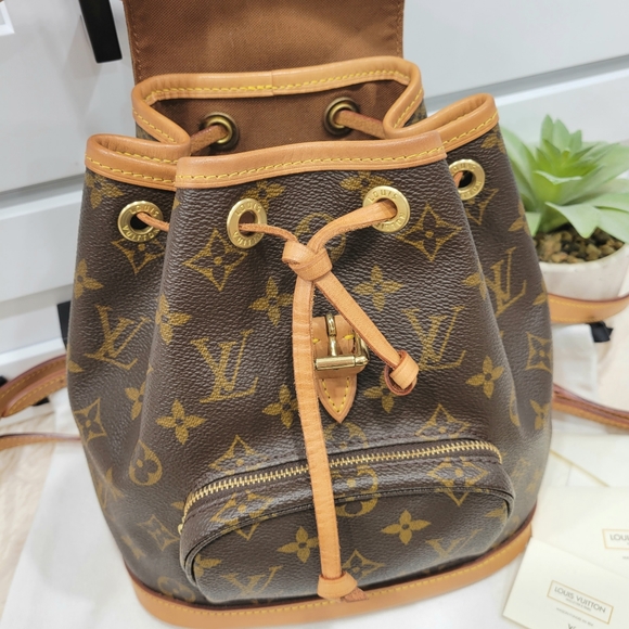 💕DISCONTINUED Very Rare Backpack LOUIS VUITTON Montsouris MINI Monogram - Picture 10 of 16